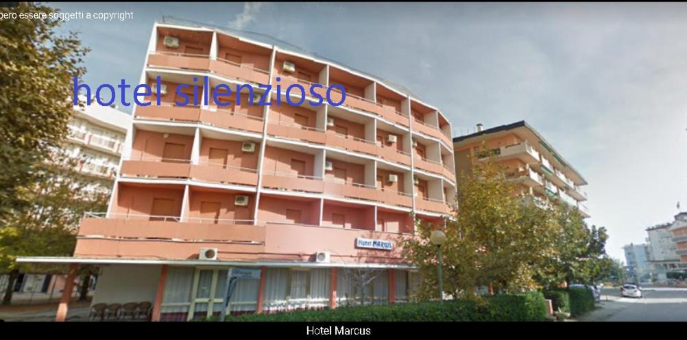 Hotel Marcus Cesenatico Exterior photo